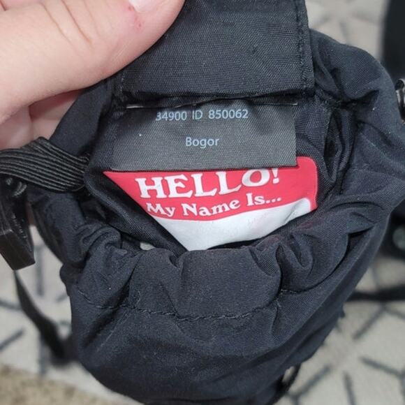 BURTON GORE-TEX GLOVES IN TRUE BLACK, SZ MEDIUM - Picture 7 of 12